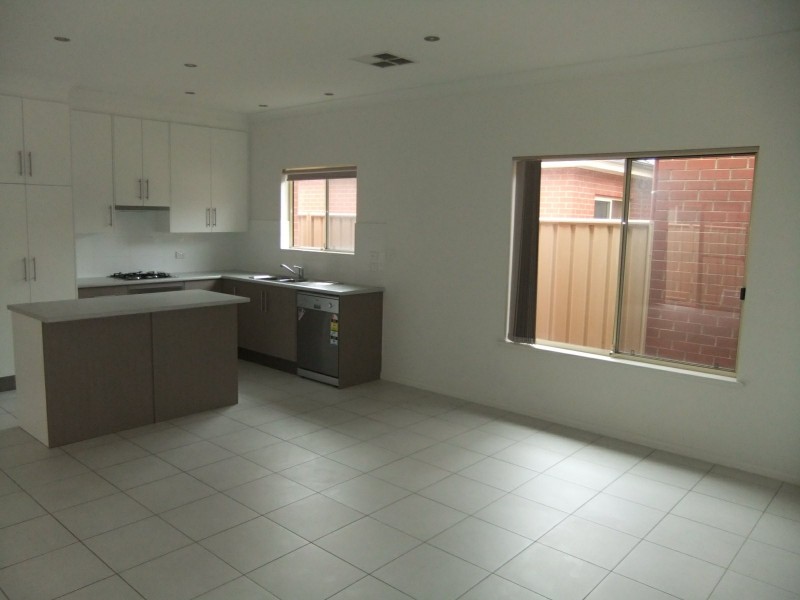 13 Brookman Street, Osborne SA 5017