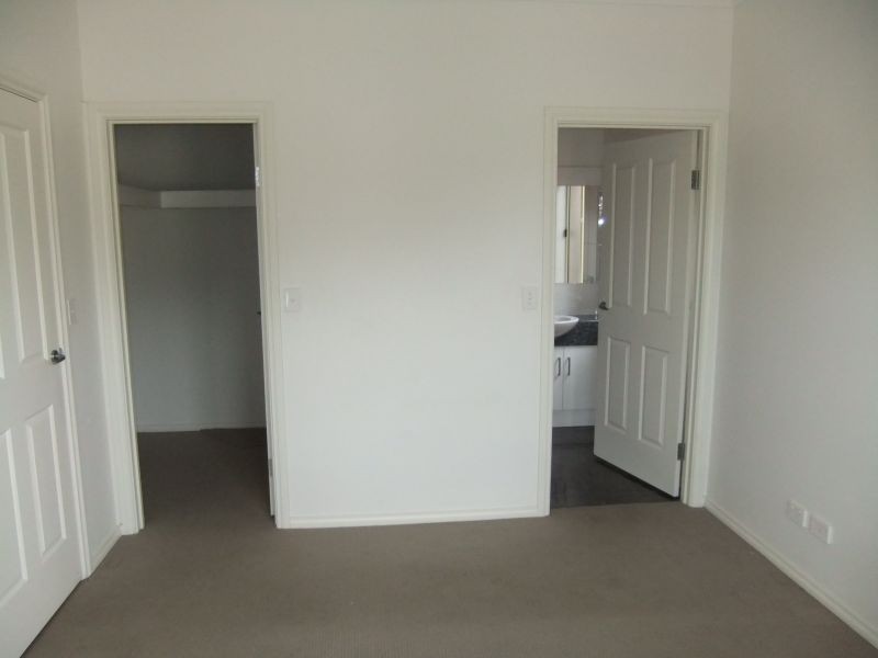 13 Brookman Street, Osborne SA 5017