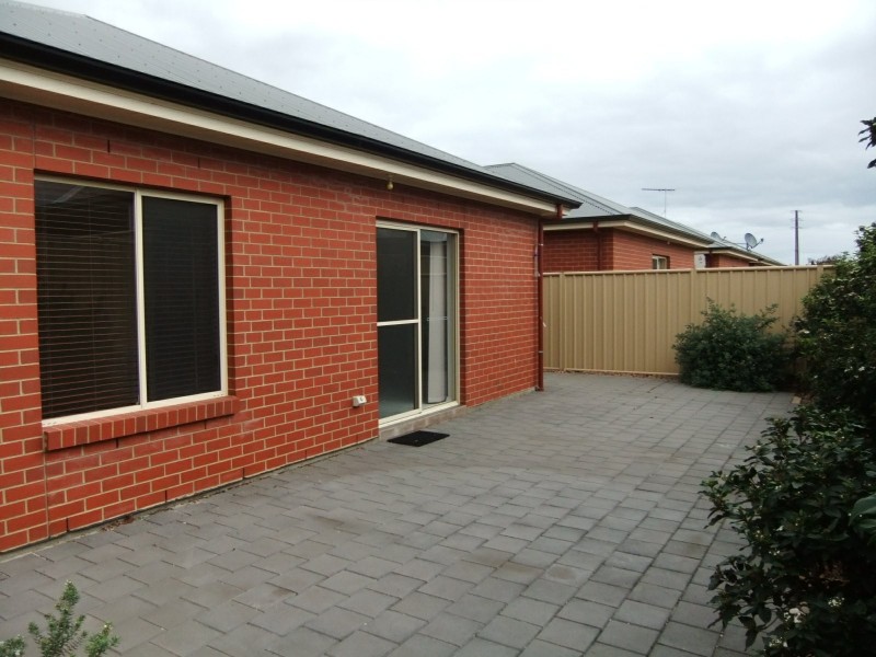 13 Brookman Street, Osborne SA 5017