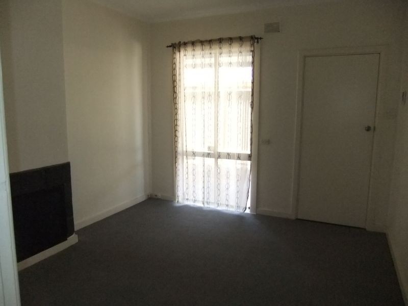 42 Essex Street, Mansfield Park SA 5012