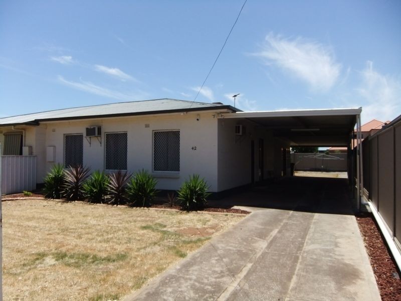 42 Essex Street, Mansfield Park SA 5012