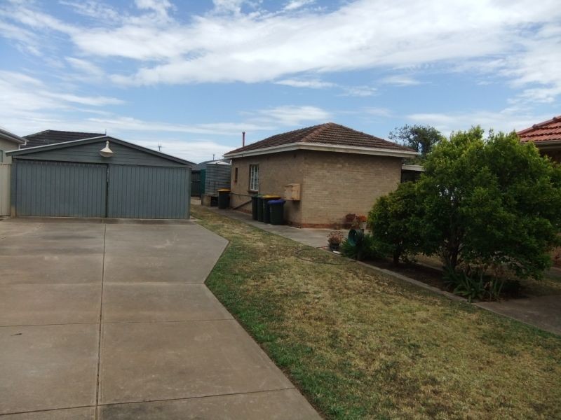 8 Lincoln Avenue, Fulham Gardens SA 5024