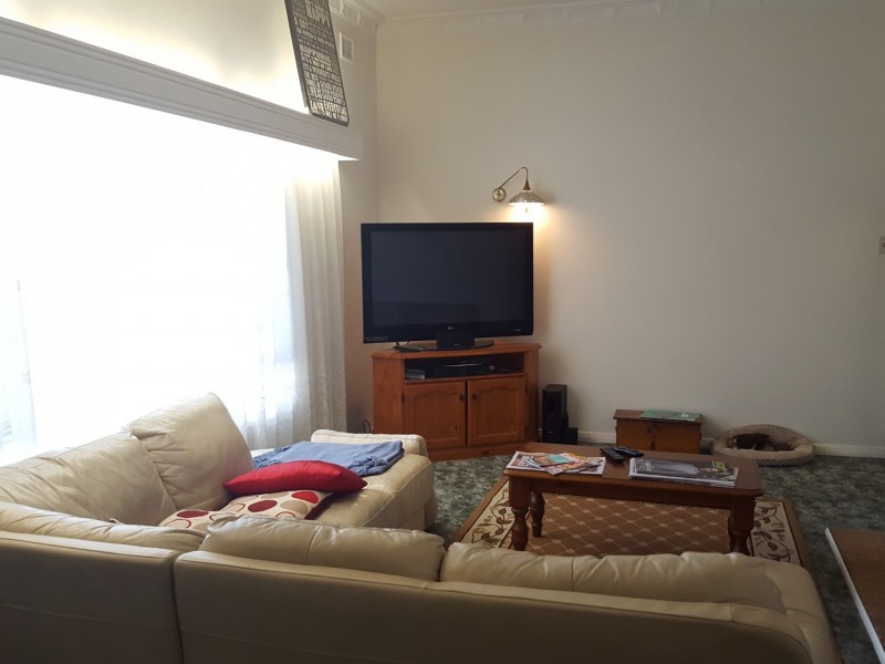 8 Lincoln Avenue, Fulham Gardens SA 5024