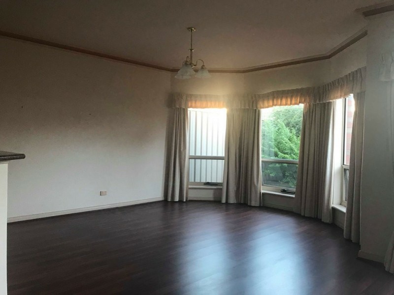 33 Hansen Circuit, Renown Park SA 5008