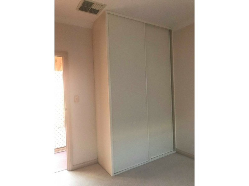 33 Hansen Circuit, Renown Park SA 5008