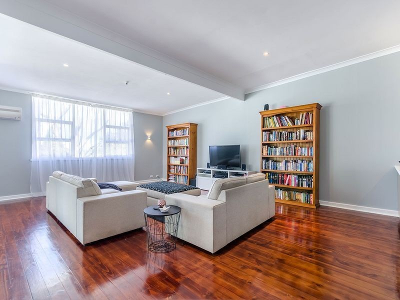 8 Leane Avenue, Ridgehaven SA 5097