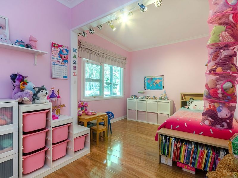 8 Leane Avenue, Ridgehaven SA 5097