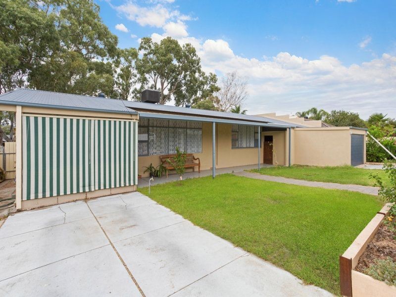 8 Leane Avenue, Ridgehaven SA 5097