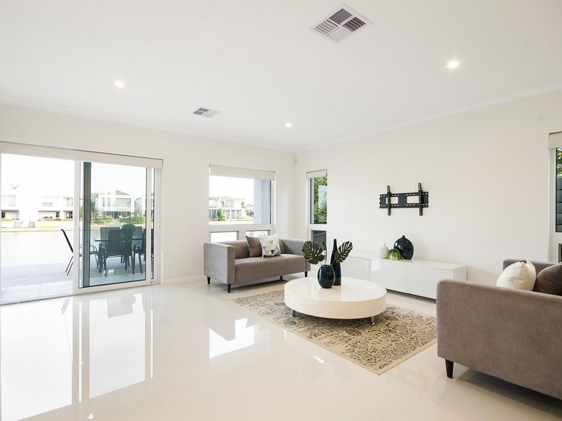 22 Liberman Court, West Lakes SA 5021
