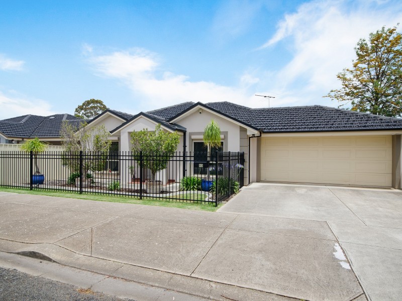 8D Bolingbroke Avenue, Devon Park SA 5008