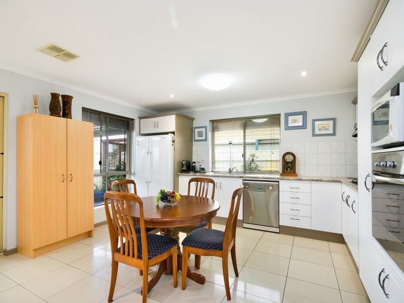 8D Bolingbroke Avenue, Devon Park SA 5008