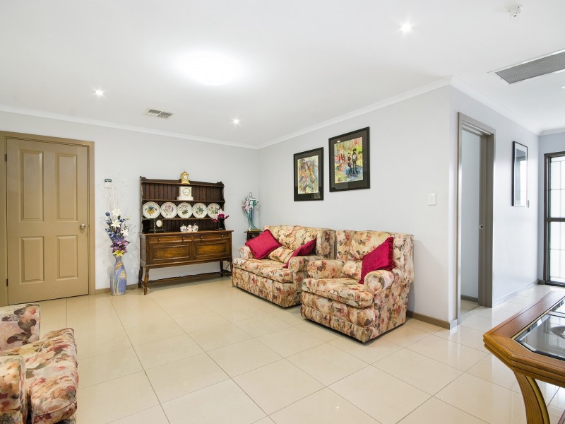 8D Bolingbroke Avenue, Devon Park SA 5008