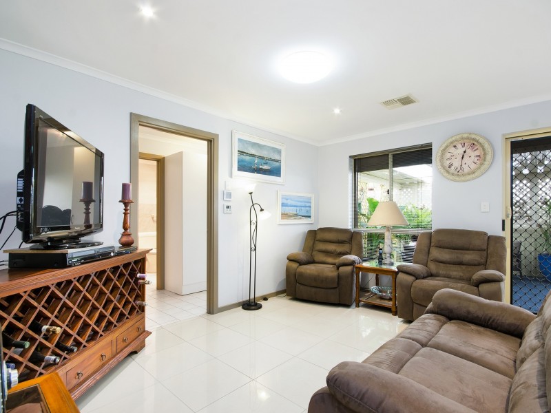 8D Bolingbroke Avenue, Devon Park SA 5008
