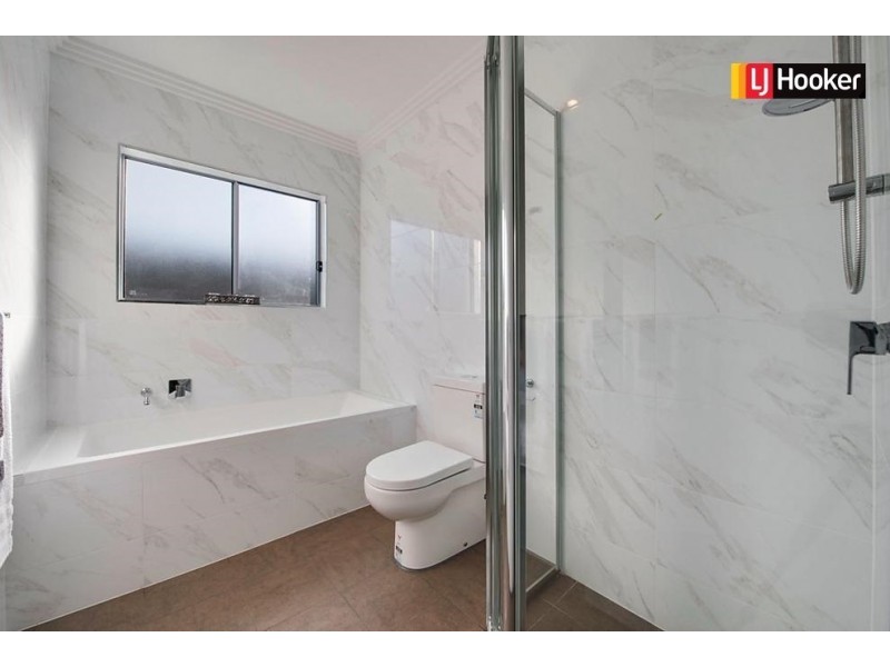 2B McMurtrie Place, Seaton SA 5023