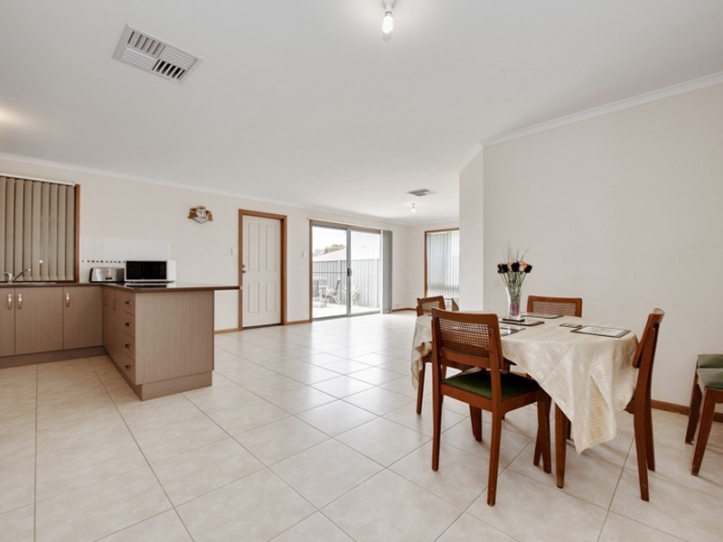 67 Wattlebird Drive, Burton SA 5110