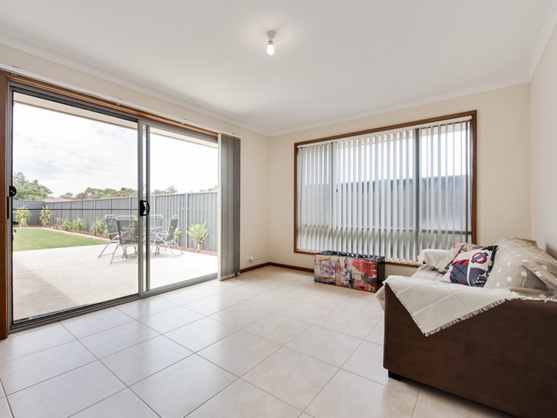 67 Wattlebird Drive, Burton SA 5110