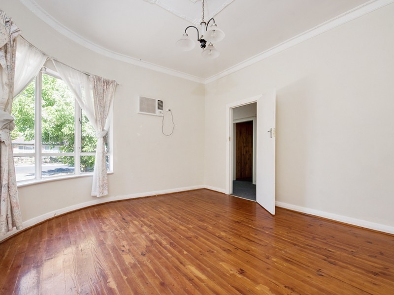 27 Crossley Avenue, Croydon Park SA 5008