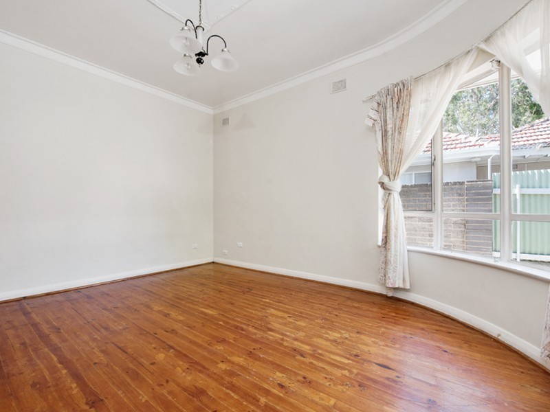 27 Crossley Avenue, Croydon Park SA 5008