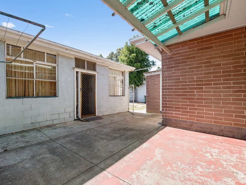 27 Crossley Avenue, Croydon Park SA 5008