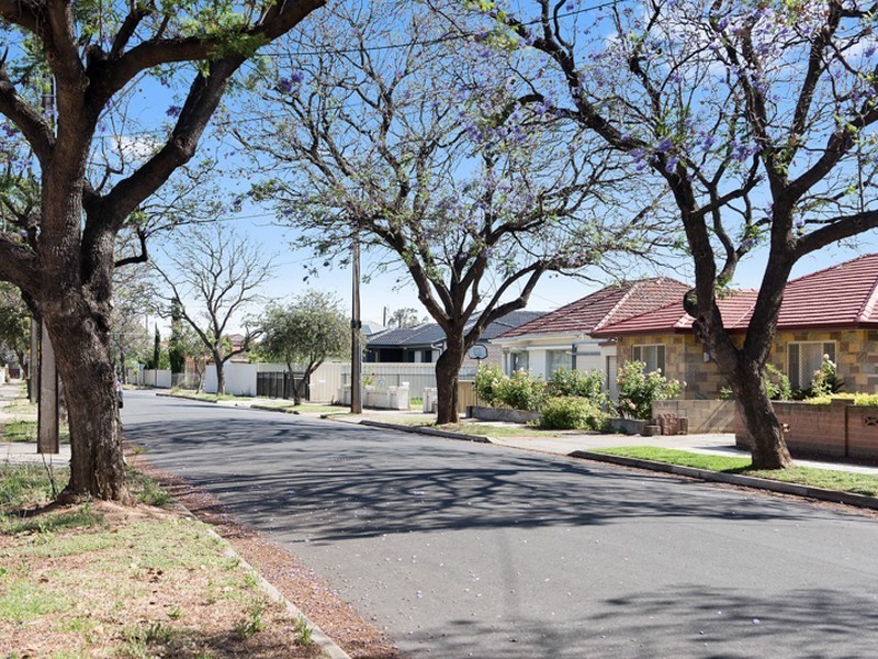 27 Crossley Avenue, Croydon Park SA 5008