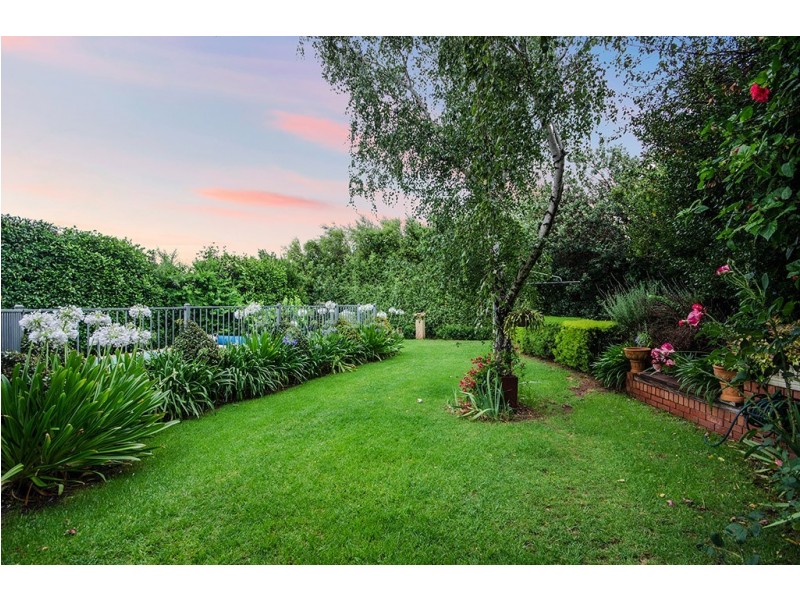 7 Dutton Street, Glen Osmond SA 5064