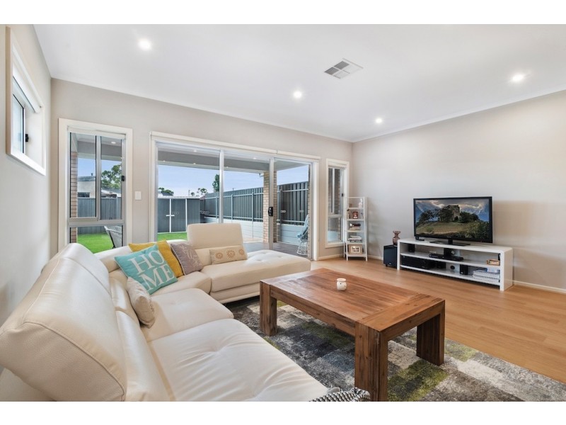 7 Windsor Avenue, Clearview SA 5085