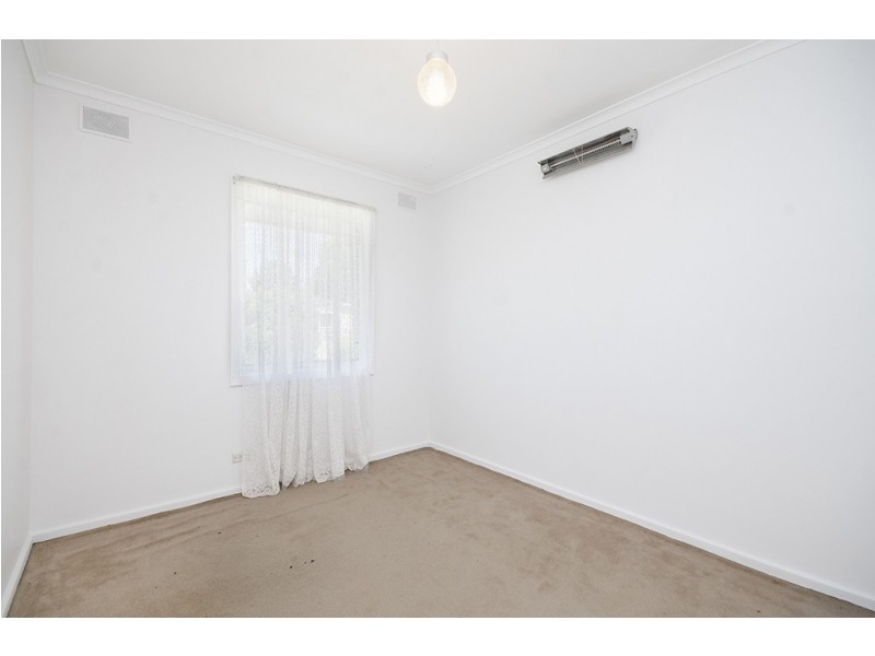 6 Gay Avenue, Gilles Plains SA 5086