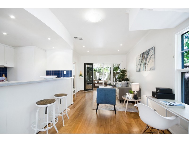 Unit 1/4 Cowell Place, Mile End SA 5031