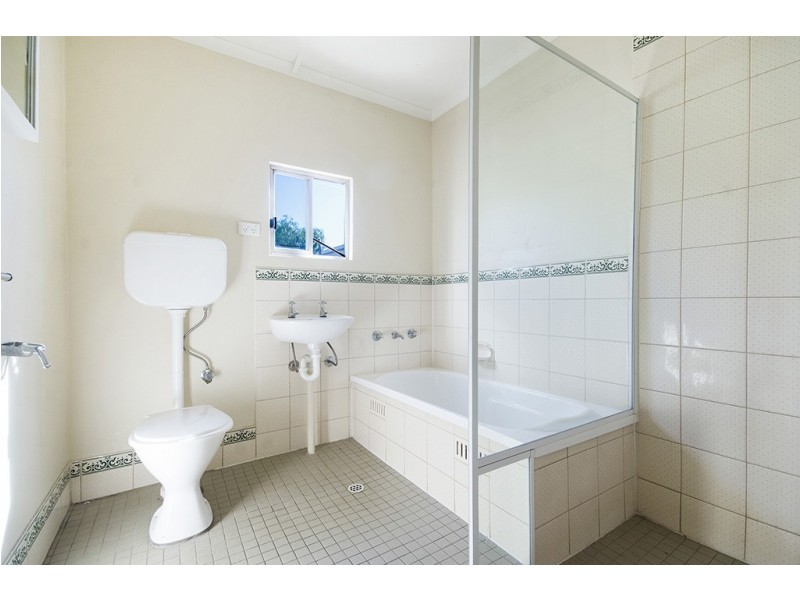 884-886 Port Road, Woodville South SA 5011