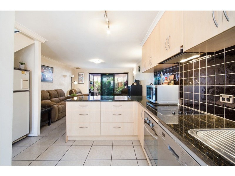 8 Sportsmans Drive, West Lakes SA 5021