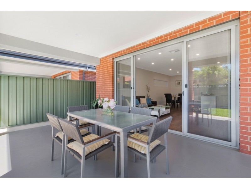 61 William Street, Beverley SA 5009