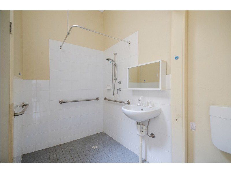 134 Gibson St (backs onto Quin St), Bowden SA 5007