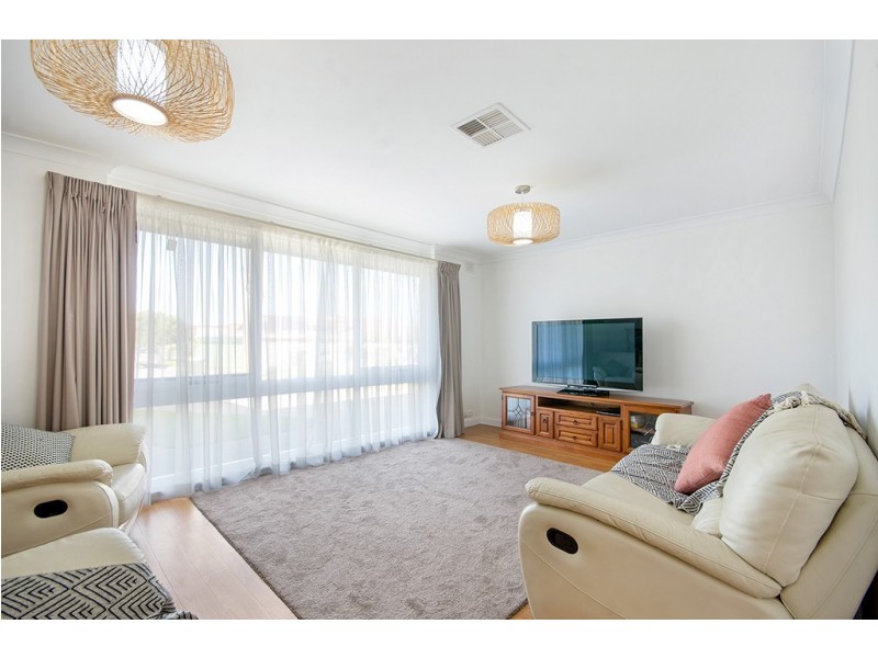 10 Norfolk Avenue, Fulham Gardens SA 5024