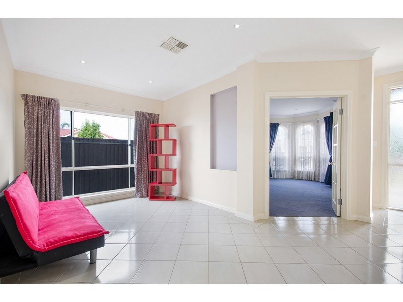 77 Sanctuary Drive, Mawson Lakes SA 5095