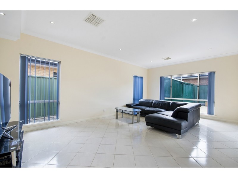 77 Sanctuary Drive, Mawson Lakes SA 5095