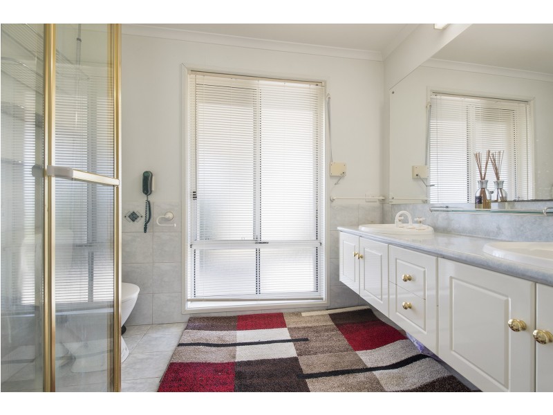 1 Thorpe Street, Oakden SA 5086