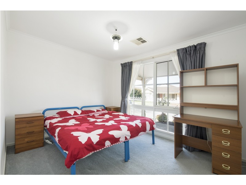 1 Thorpe Street, Oakden SA 5086