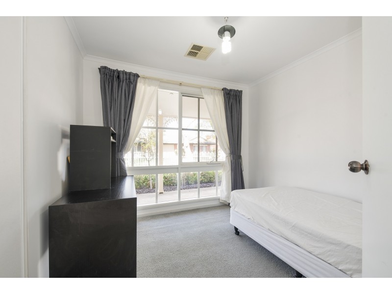 1 Thorpe Street, Oakden SA 5086