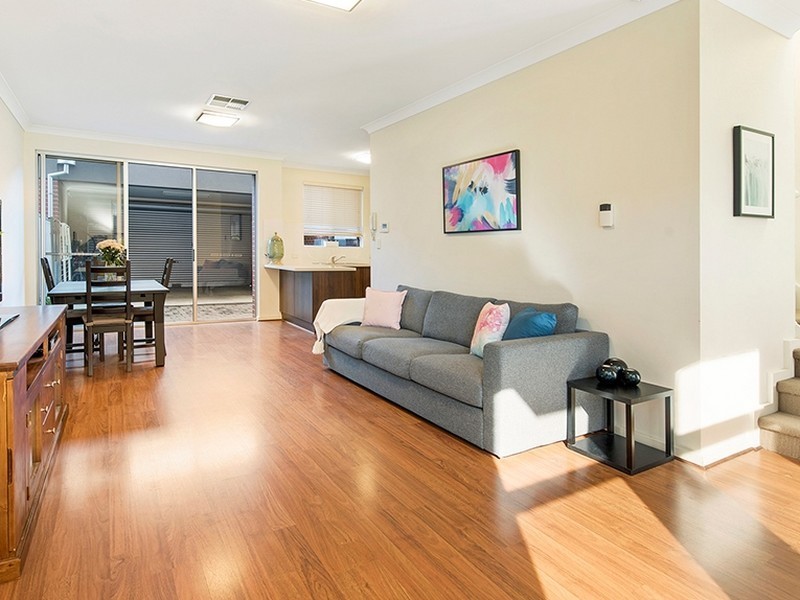 11 Green Street, Brompton SA 5007