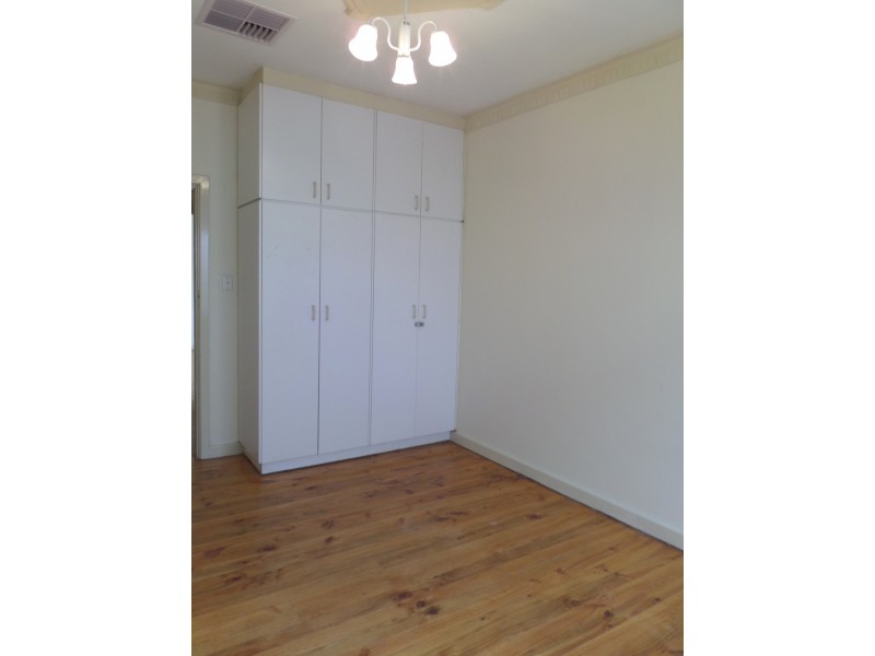 6 Alfreda Street, Athol Park SA 5012