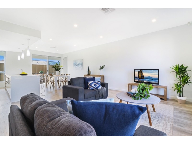 4 Spence Street, Albert Park SA 5014