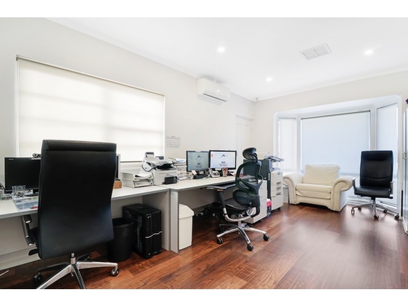 78 Martin Court, West Lakes SA 5021