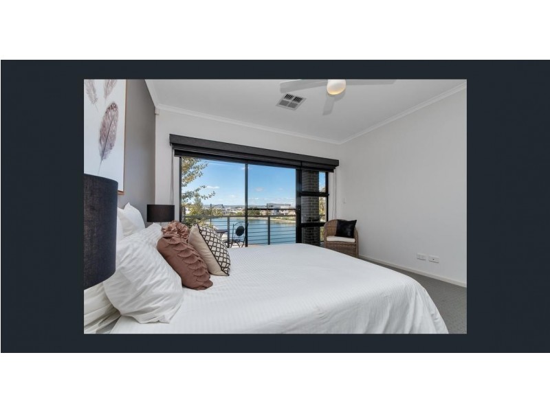 6 Chianti Lane, Mawson Lakes SA 5095