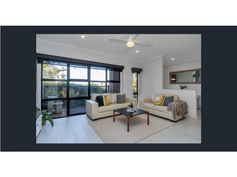 6 Chianti Lane, Mawson Lakes SA 5095