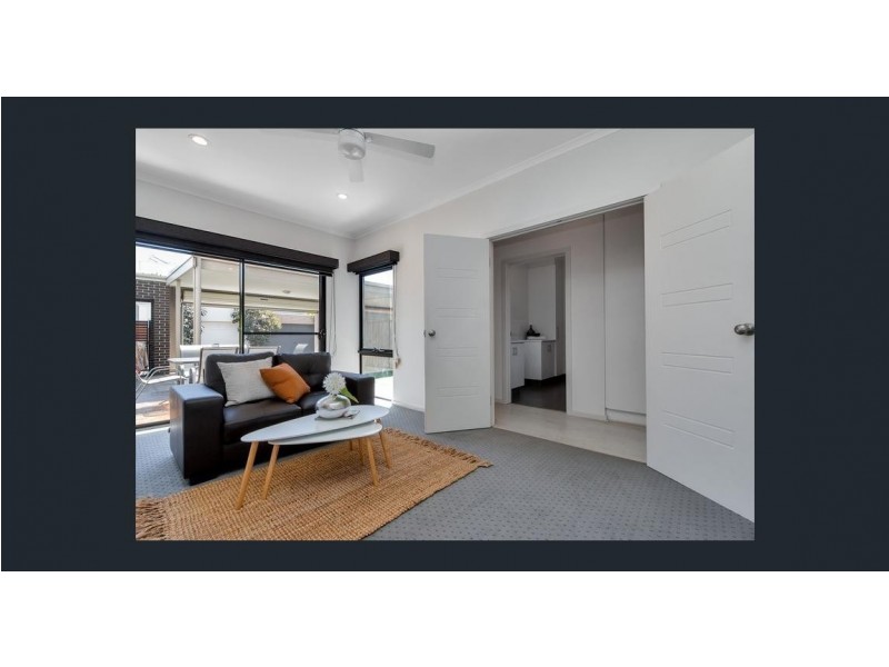 6 Chianti Lane, Mawson Lakes SA 5095