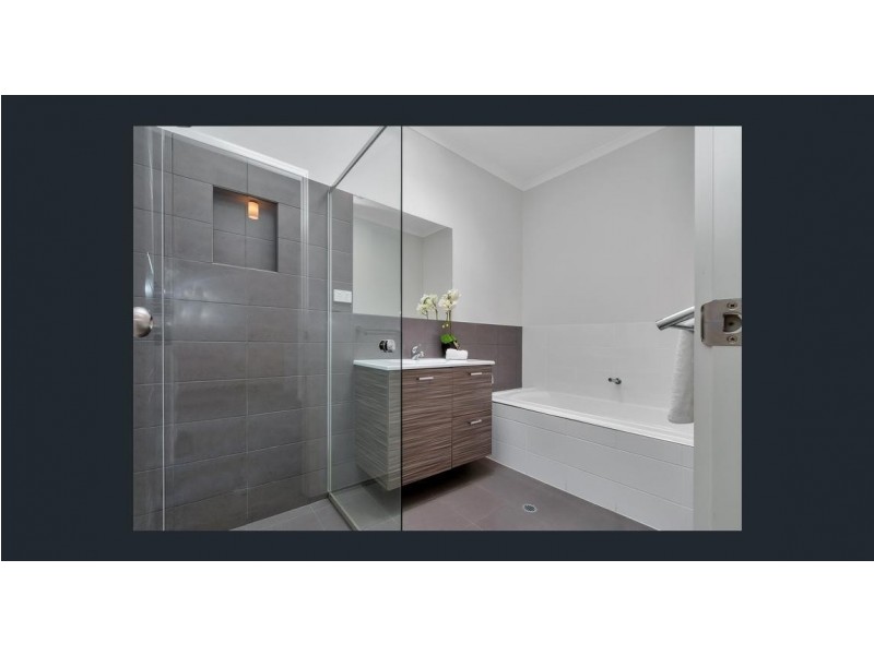 6 Chianti Lane, Mawson Lakes SA 5095