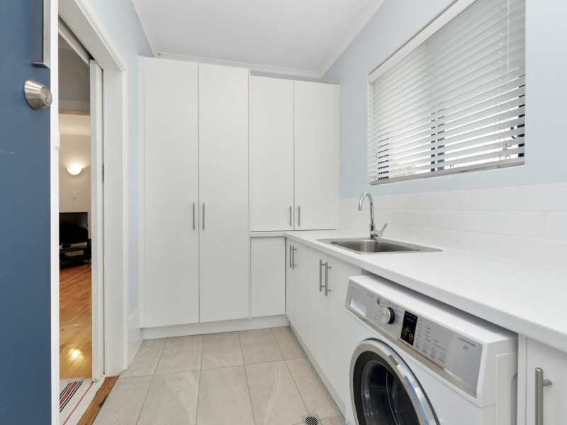 18 Westmoreland Road, Grange SA 5022