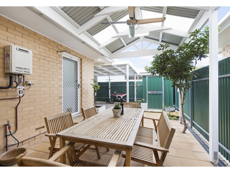 Unit 1/59 Beach Street, Grange SA 5022
