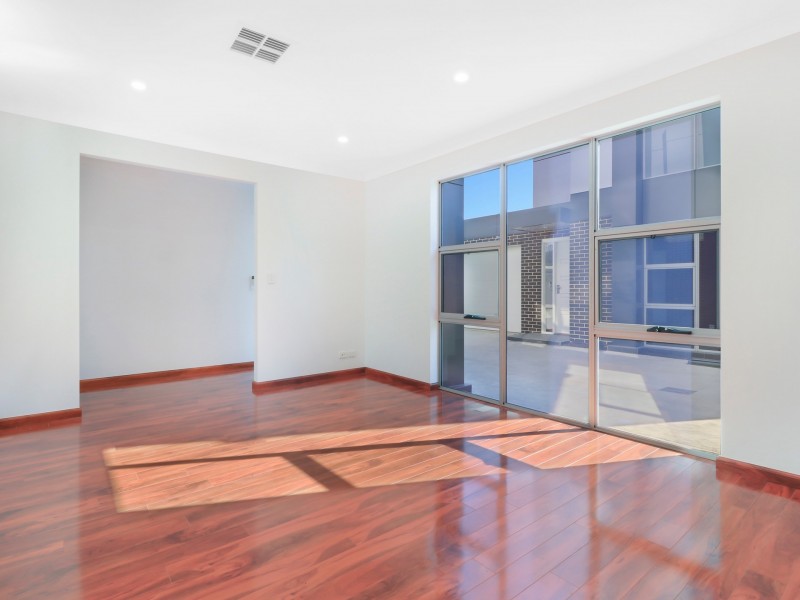 16 Spring Street, Queenstown SA 5014