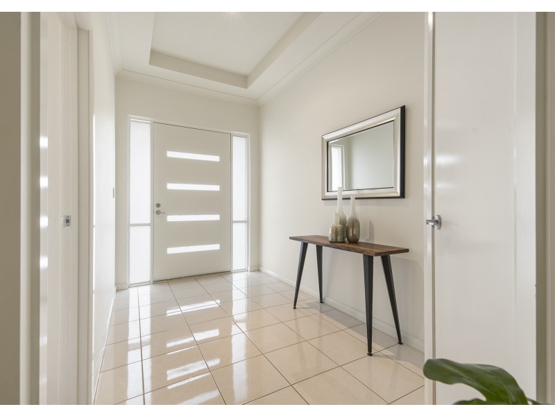 42 Swan Street, Grange SA 5022